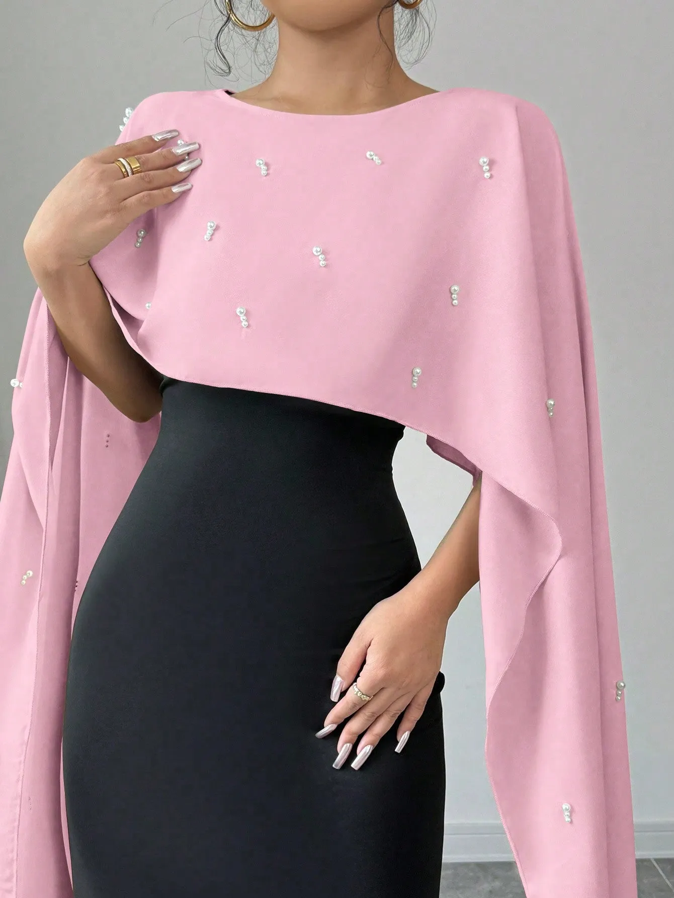 2-In-1 Splice Poncho & Beaded Accent Splice Dress Maxi Women Outfit