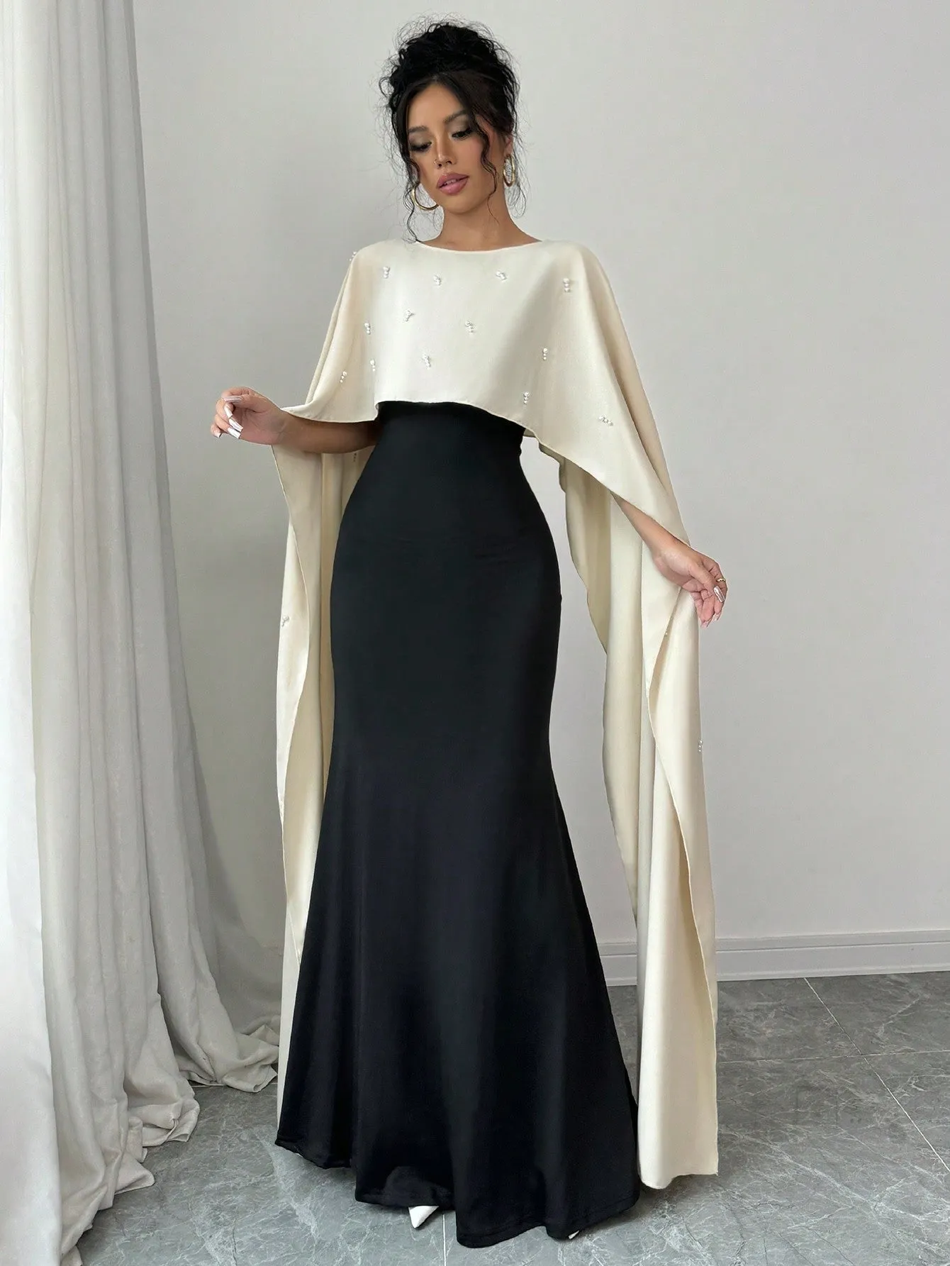 2-In-1 Splice Poncho & Beaded Accent Splice Dress Maxi Women Outfit