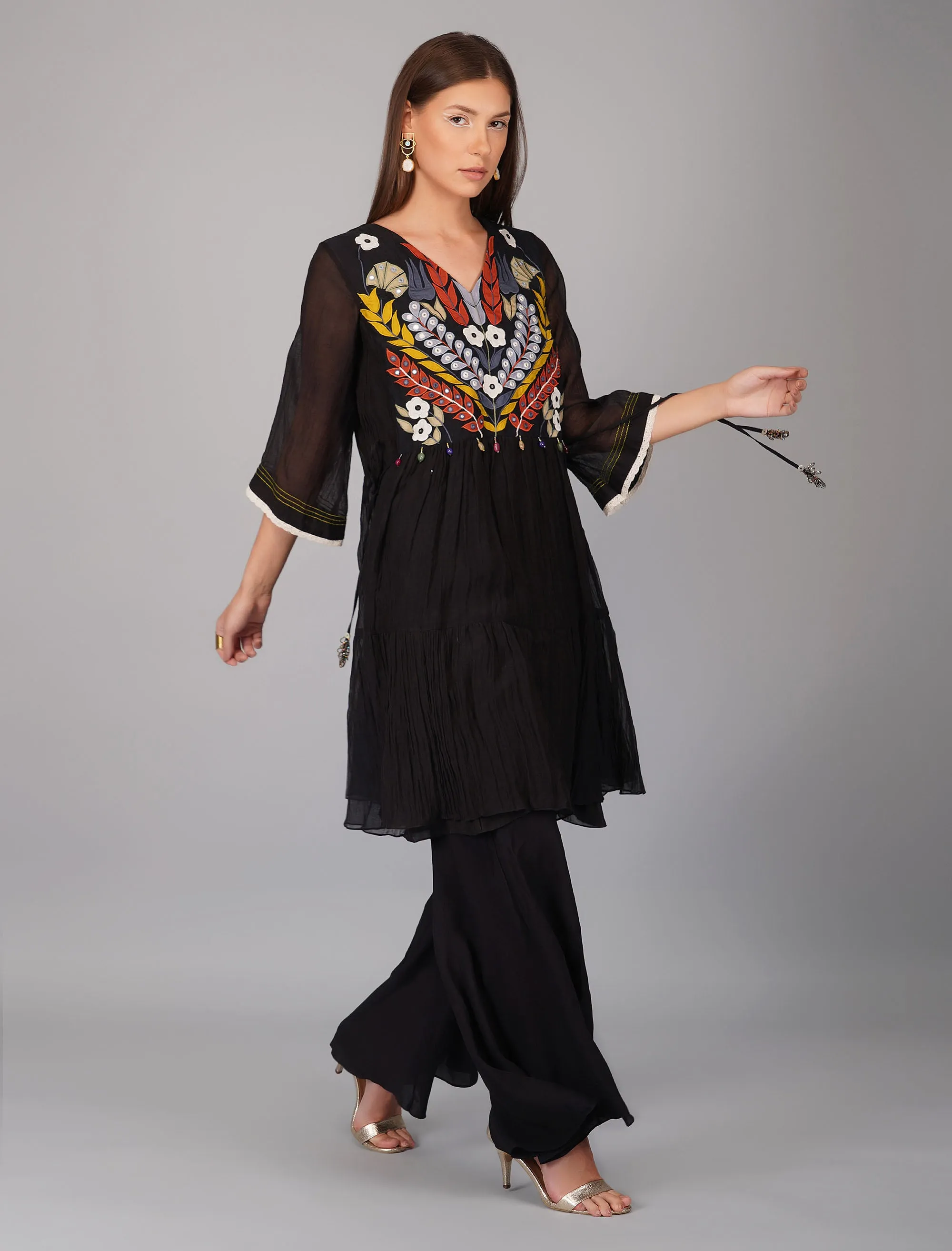Applique Black Yoke Tiered Tunic Set