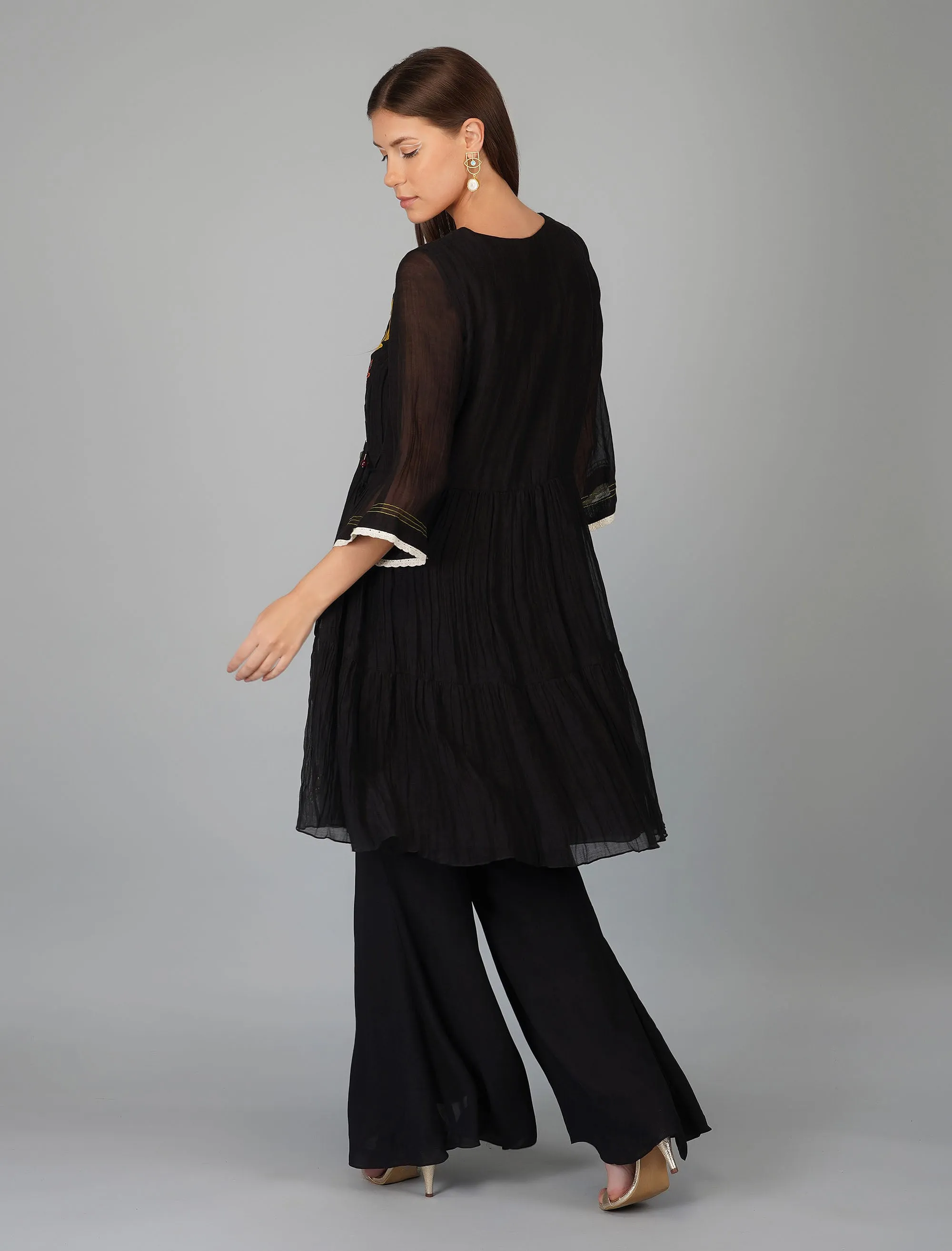 Applique Black Yoke Tiered Tunic Set