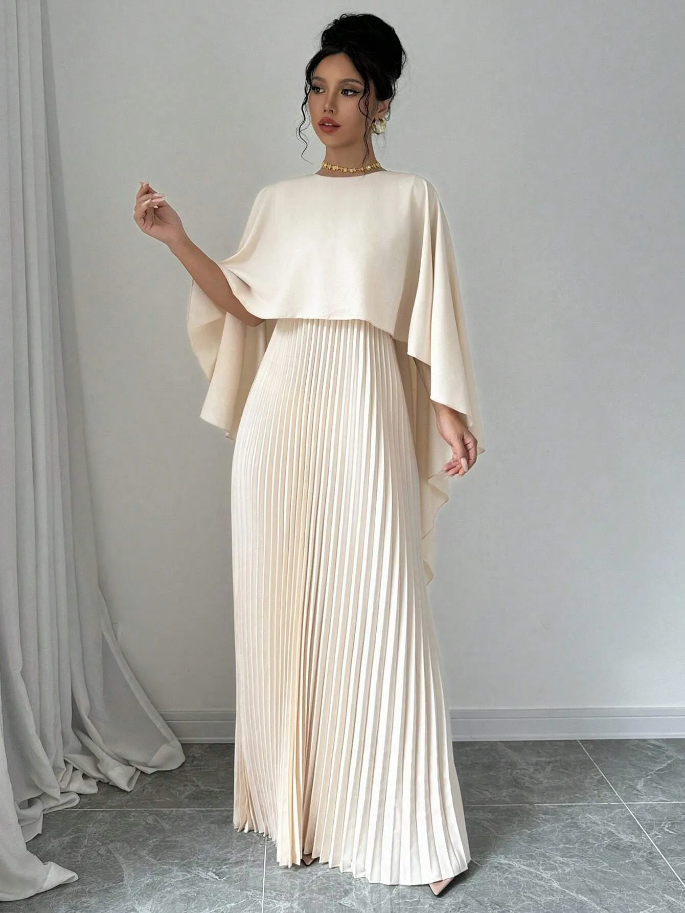 SHEIN Elenzga Women Elegant Solid Color Minimalist Casual Poncho Sleeve Dress Maxi Women Outfit