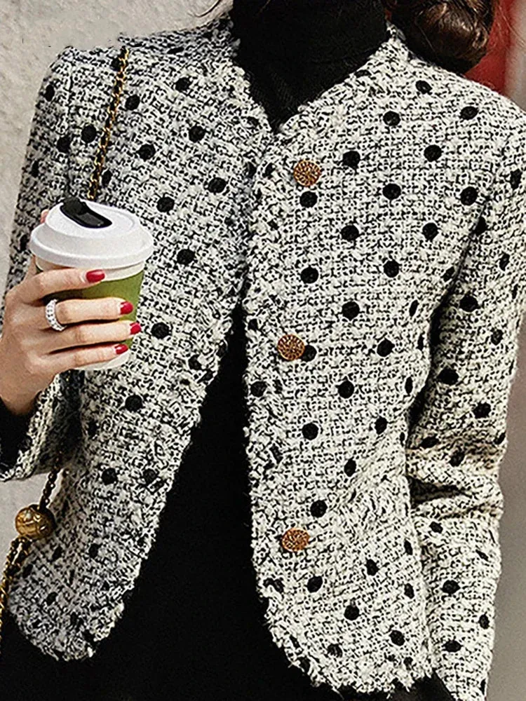 Vintage V-neck Korean Style Tweed Women's Wool Short Jacket: Classic and Elegant High Street Fashion for Autumn Winter